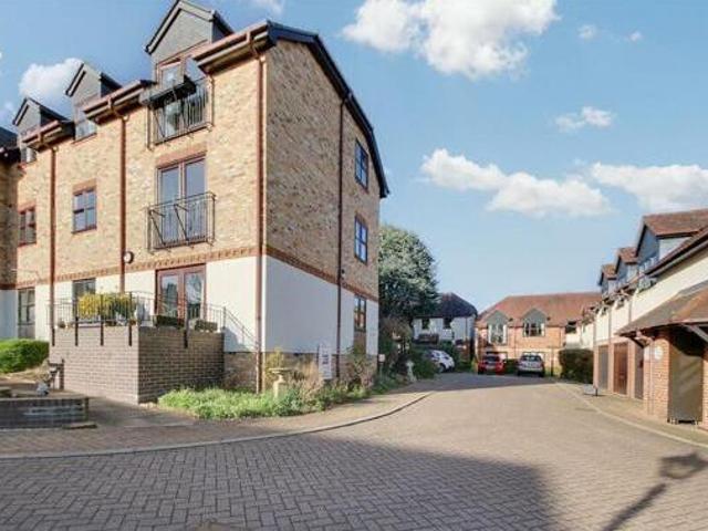 House for sale in Radlett, Hertfordshire