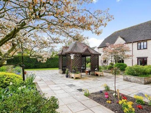 House for sale in Cogges, West Oxfordshire