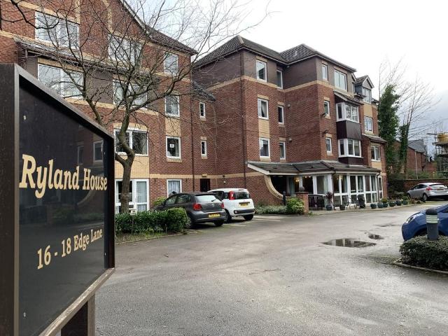 House for rent in Georgia, Greater Manchester