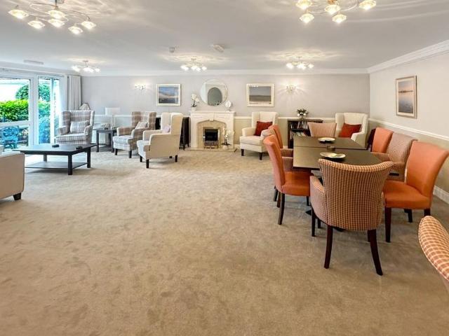 House for rent in Highcliffe