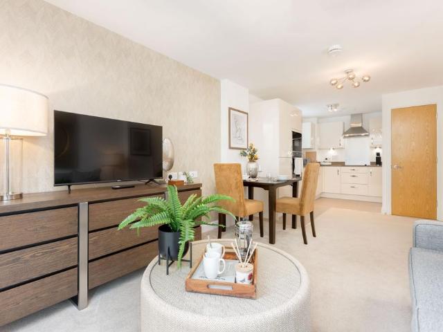 House for rent in Blackhills, Surrey