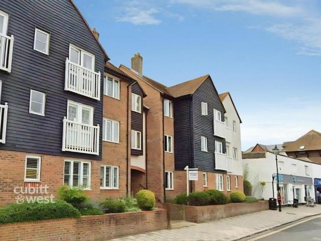 House for rent in Arundel, Clapham