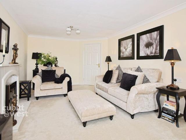 House for rent in Arundel, Clapham