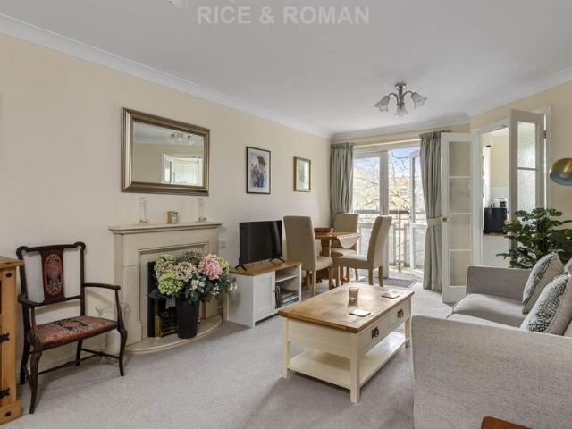 House for rent in New Town, Eton