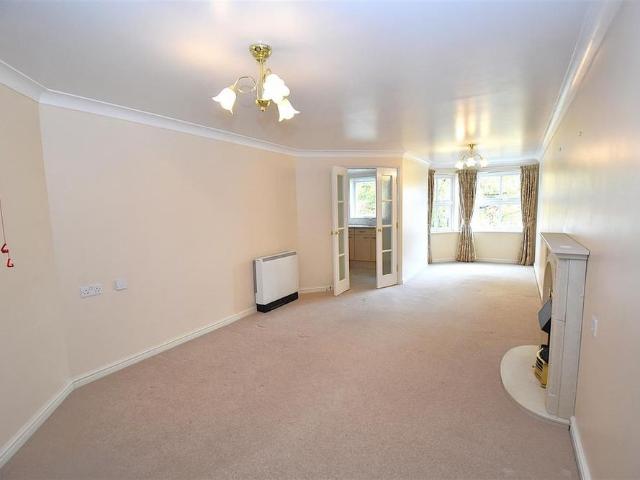 House for rent in Stroud Green, Barling