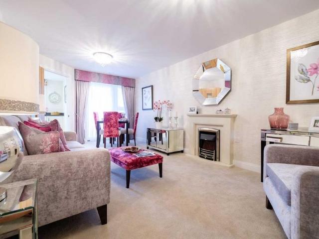 House for rent in Hertford, Colliers End