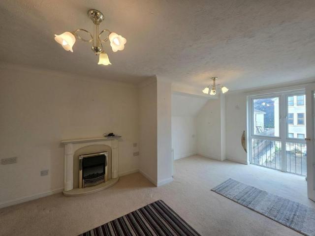 House for rent in Oldway, Livermead