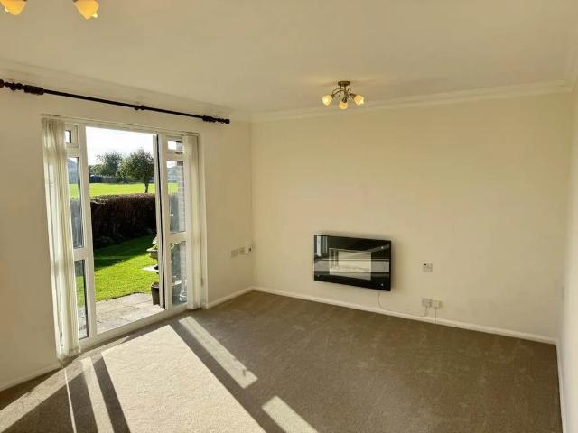 House for rent in Felpham, Arun