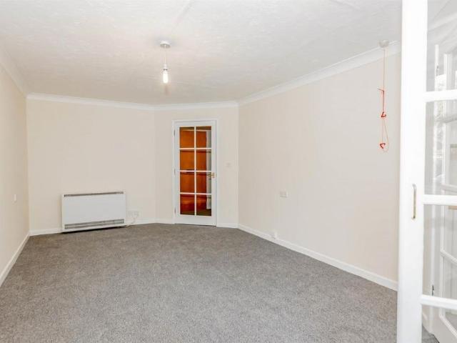 House for rent in Farnborough, Rushmoor