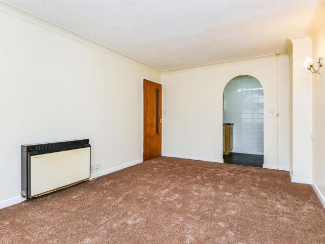 House for rent in Bare