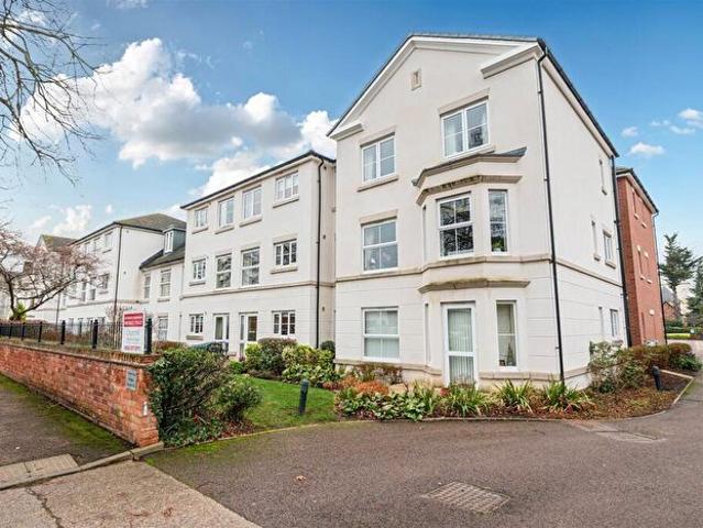 Apartment for rent in Lillington, Green Close