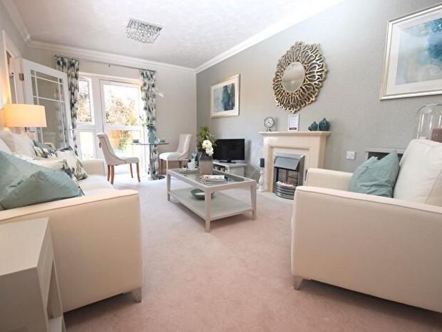 Apartment for rent in Monks Risborough, Princes Risborough