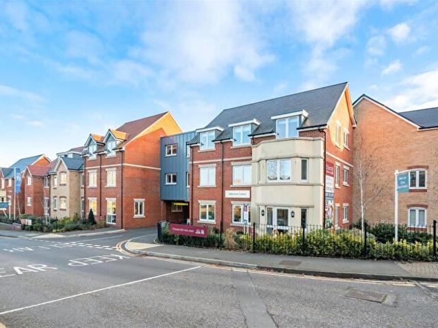 Apartment for rent in Berrick Salome, Oxfordshire