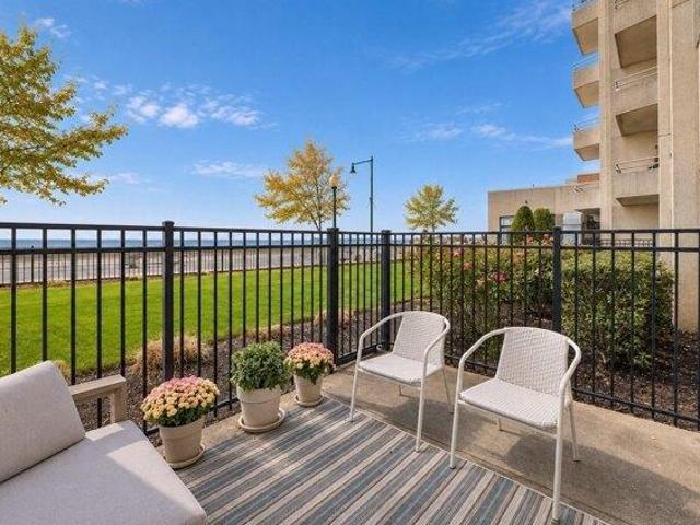 Condo for sale in Point of Pines, Revere