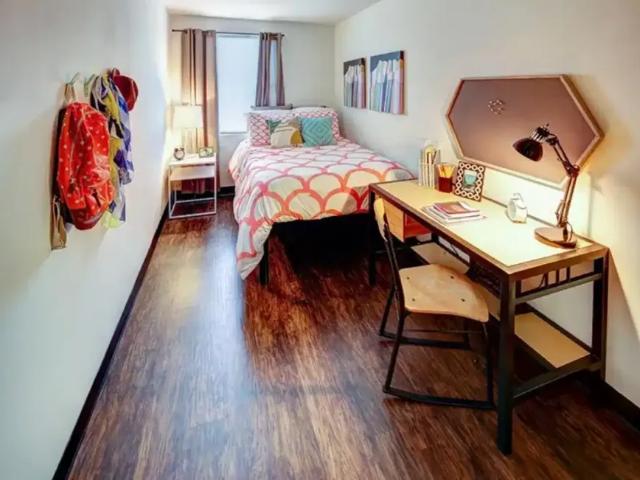 Room for rent in Virginia