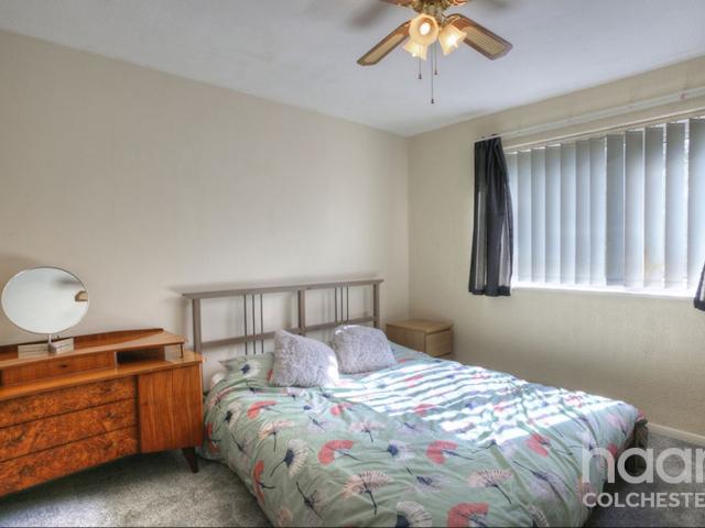 Room for rent in Fordham Heath, Essex