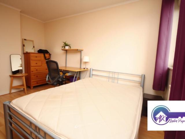 Room for rent in Haggerston, Greater London