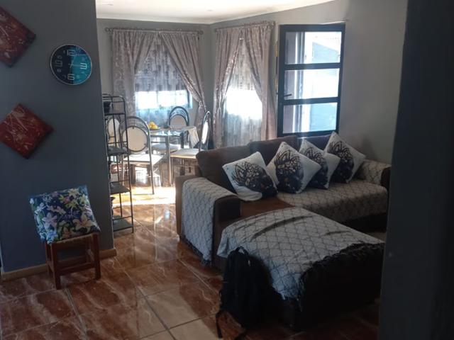 House for rent in Onverwacht, Western Cape