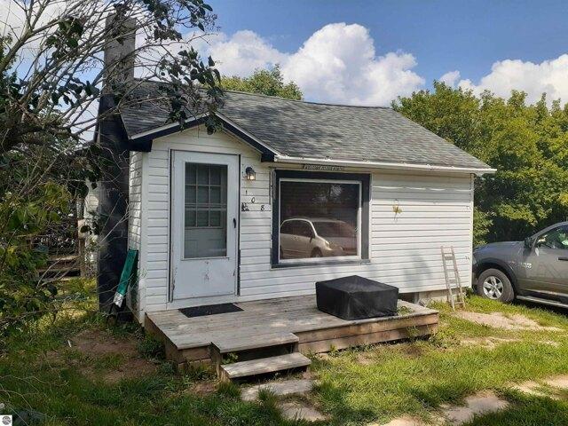 House for sale in Rose City, Michigan
