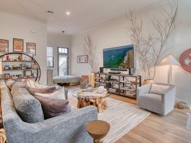 Condo for sale in Sag Harbor