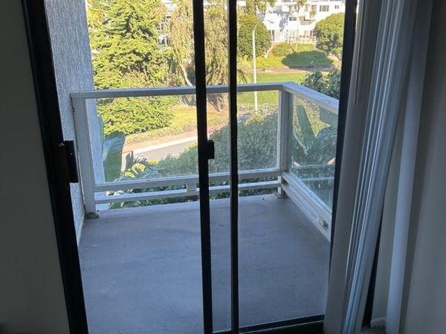 Room for rent in San Clemente, California