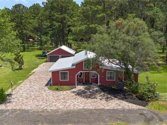 House for sale in Savannah