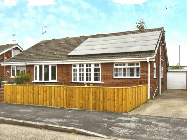 Farm for sale in Bransholme, Hull