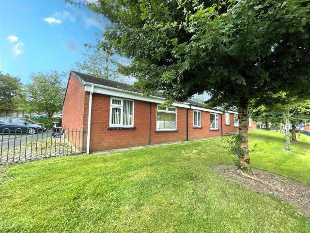 Farm for sale in Westhoughton, Wingates