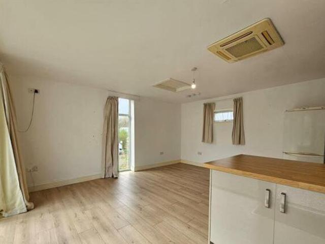 House for rent in Lyons, Greater London
