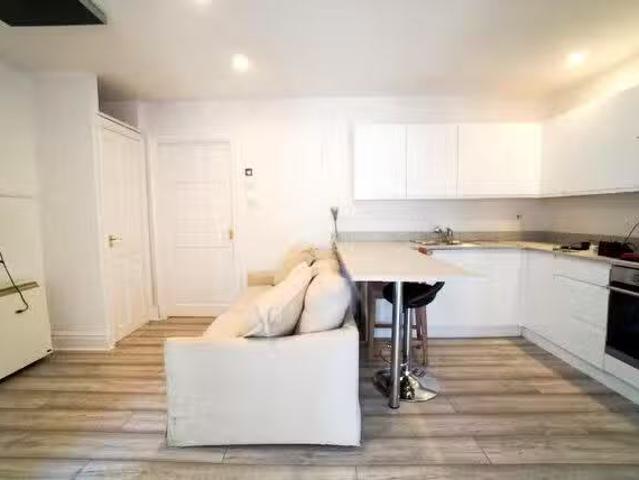 House for rent in Cheshire