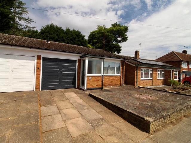 Bungalow for rent in Evington
