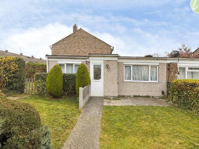 Bungalow for sale in Stanford-le-hope, Isle Of Man