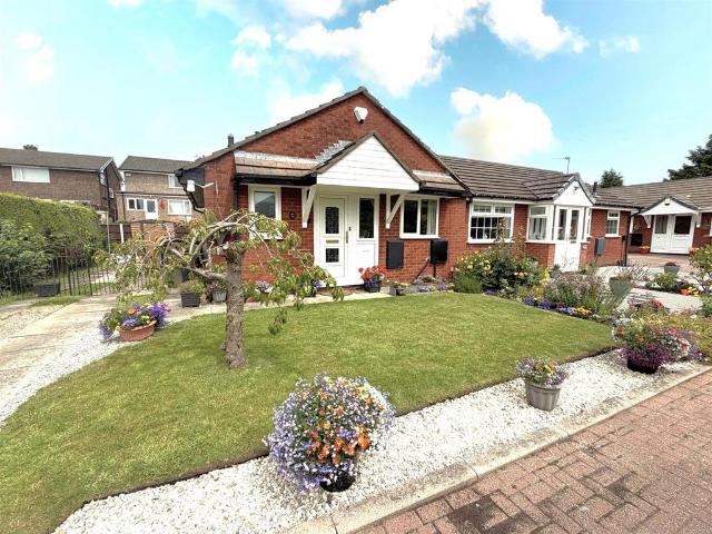 Bungalow for sale in Westhoughton, Lee Bank