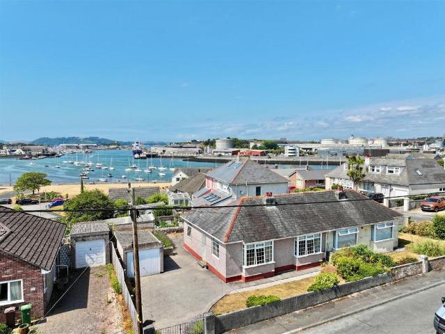 Bungalow for sale in Mount Wise