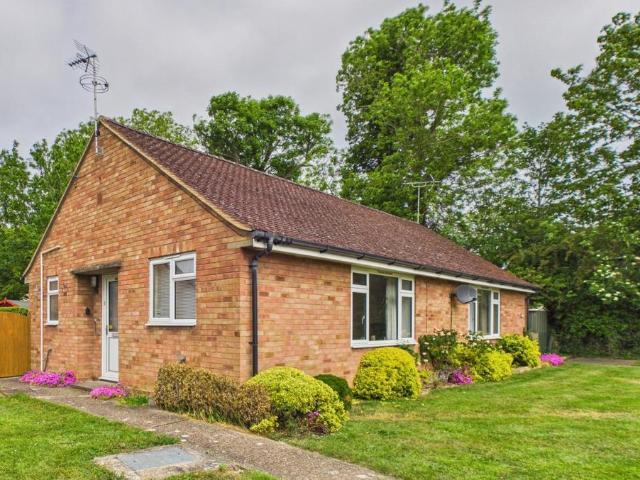 Bungalow for sale in Arrington, Cambridgeshire