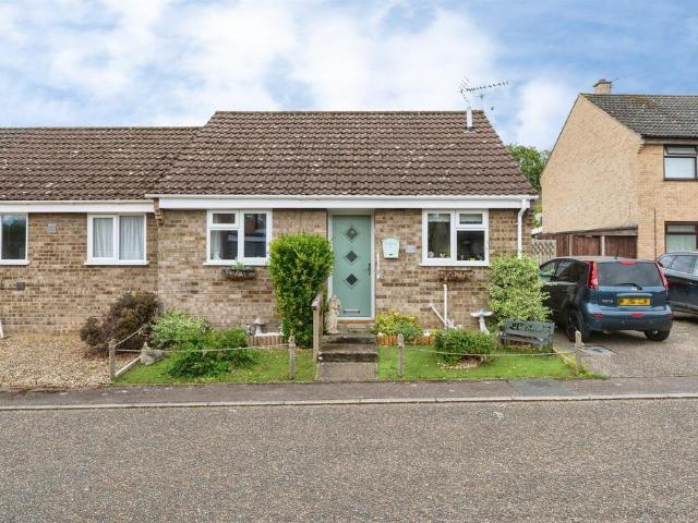 Bungalow for sale in Chedburgh, Suffolk