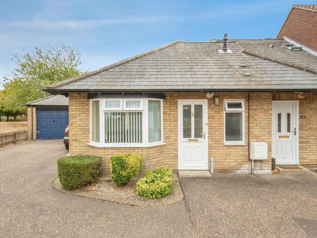 Bungalow for sale in Fordham Heath, Essex
