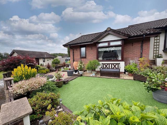 Bungalow for sale in Dyffryn Clydach, Neath Abbey