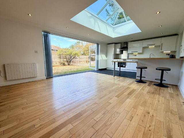 Bungalow for sale in Westwood, Acol