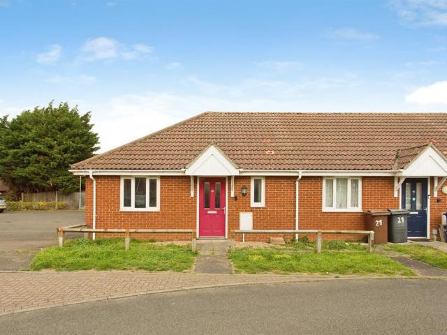 Bungalow for sale in Studlands Park, Chedburgh