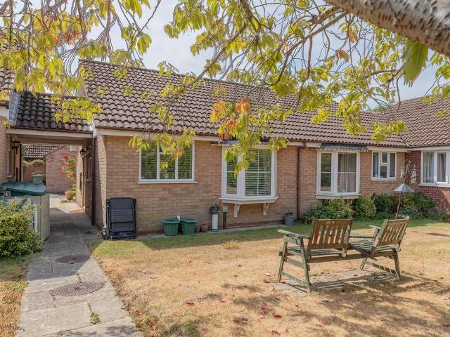 Bungalow for sale in Shirley, West Midlands