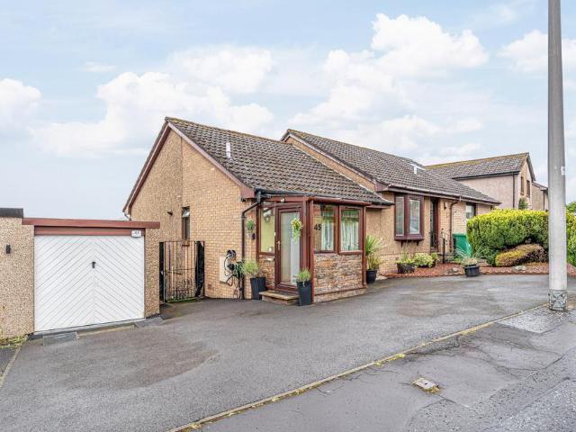 Bungalow for sale in Pitcorthie, Dunfermline