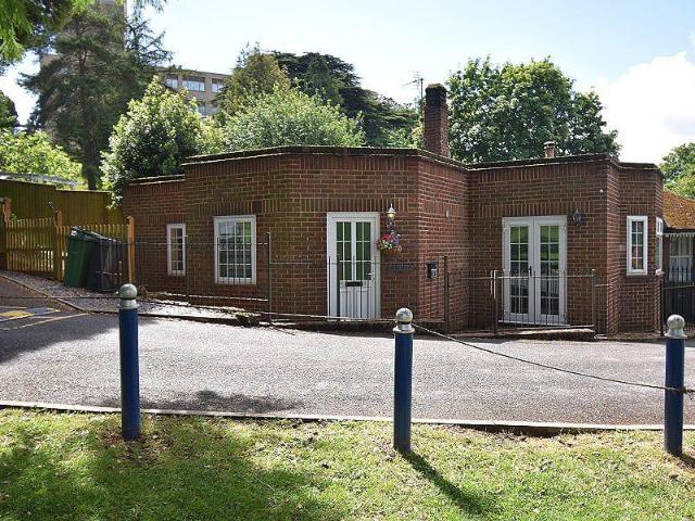 Bungalow for sale in Watergate, Devon