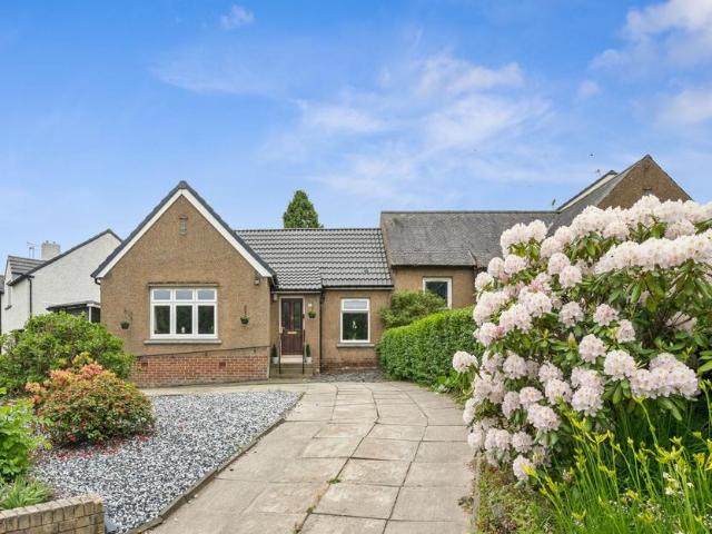 Bungalow for sale in Alloa, Scotland