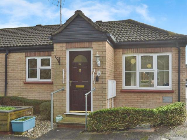 Bungalow for sale in Great Linford, Milton Keynes