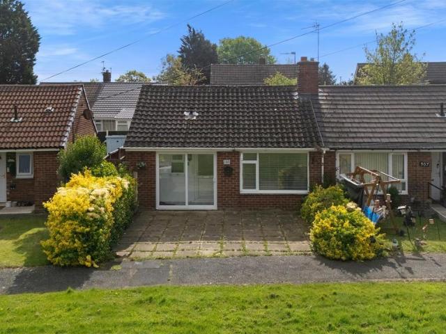 Bungalow for sale in Melling, Sefton