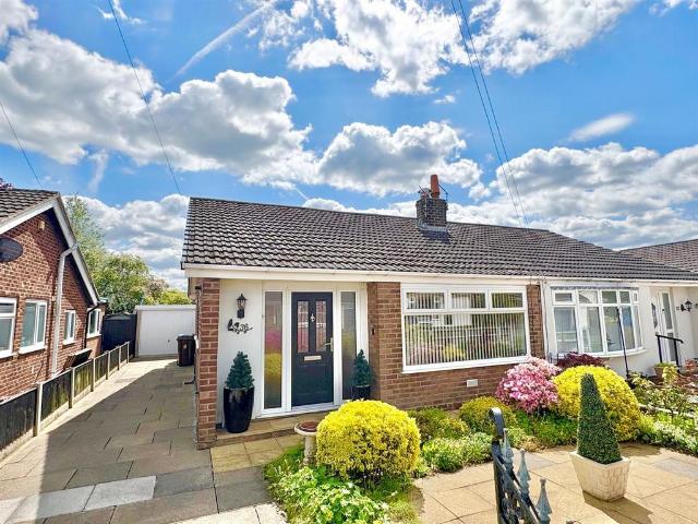 Bungalow for sale in Lane Head, Wigan