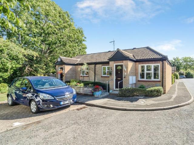 Bungalow for sale in Great Linford, Milton Keynes