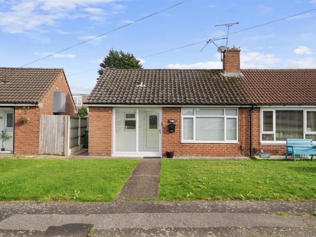 Bungalow for sale in Aintree, Sefton