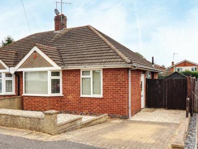 House for sale in Northampton, Northamptonshire